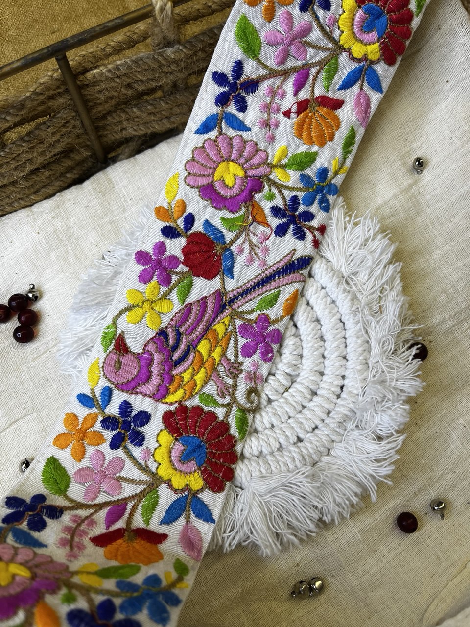 OD2510 Multicolor Bird and Floral Embroidered Trim