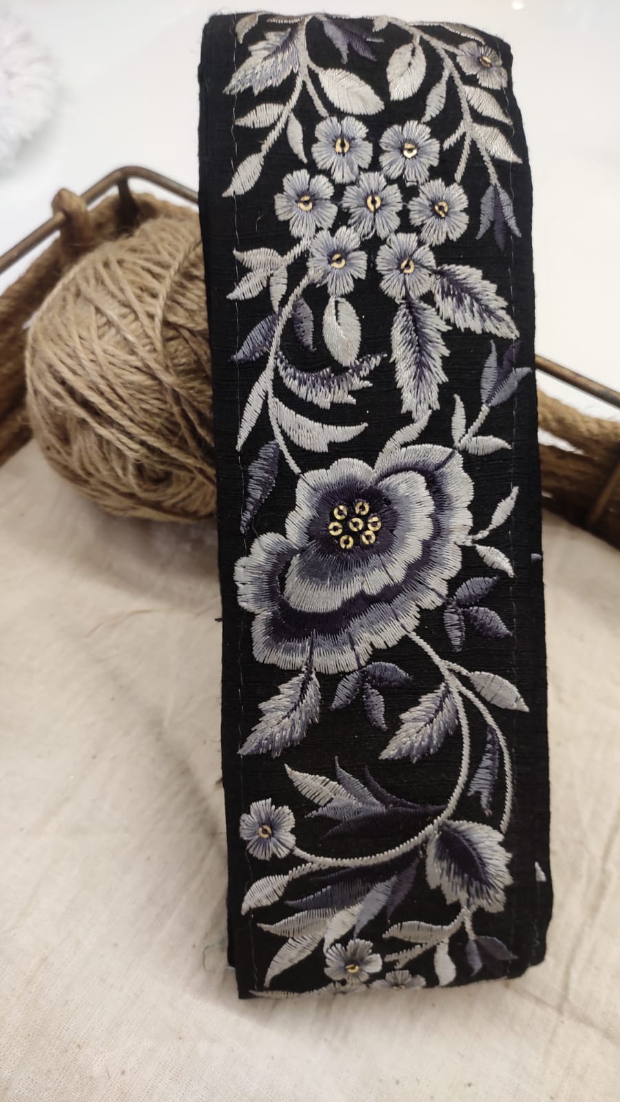 OD2501 Embroidered Floral Trim – Vintage Elegance Collection